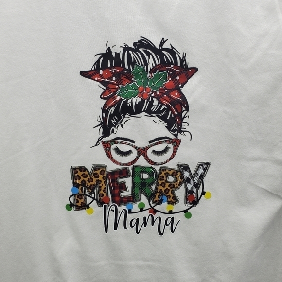 Merry Mama Christmas Short Sleeve T Shirt Women's Size Large NEW White - Picture 2 of 4